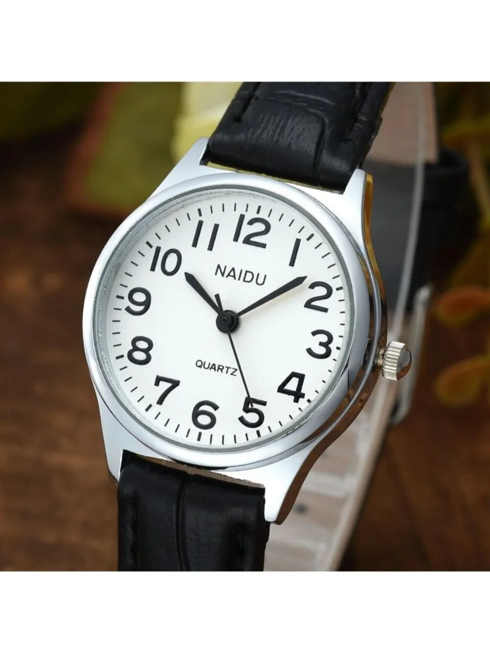 Women's Black Analog Quartz Leather Roman Numerals Casual Classic Wrist Watch